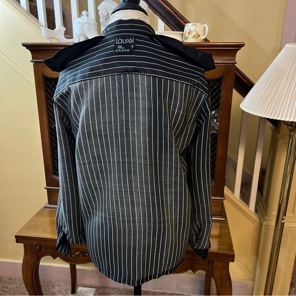 Laurel by Escada NWT 100% Silk Black Shirt with White Stripes. - Picture 5 of 11